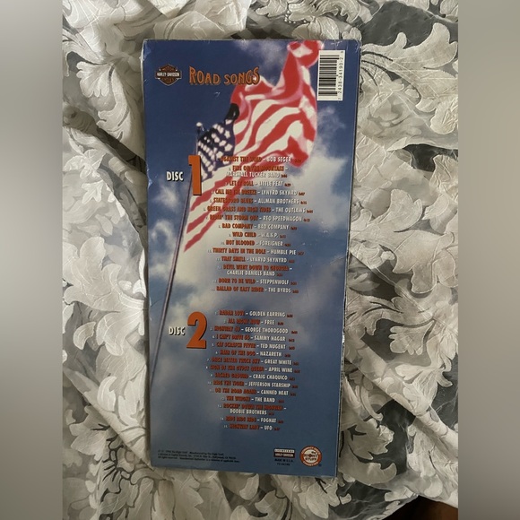 Harley Davidson 2CD Set - Picture 2 of 5